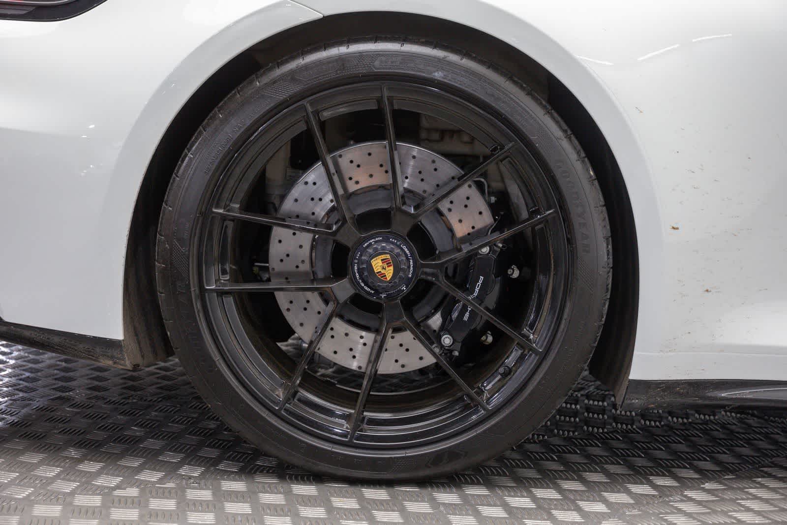 Porsche 911 Carrera 4 GTS de 2025