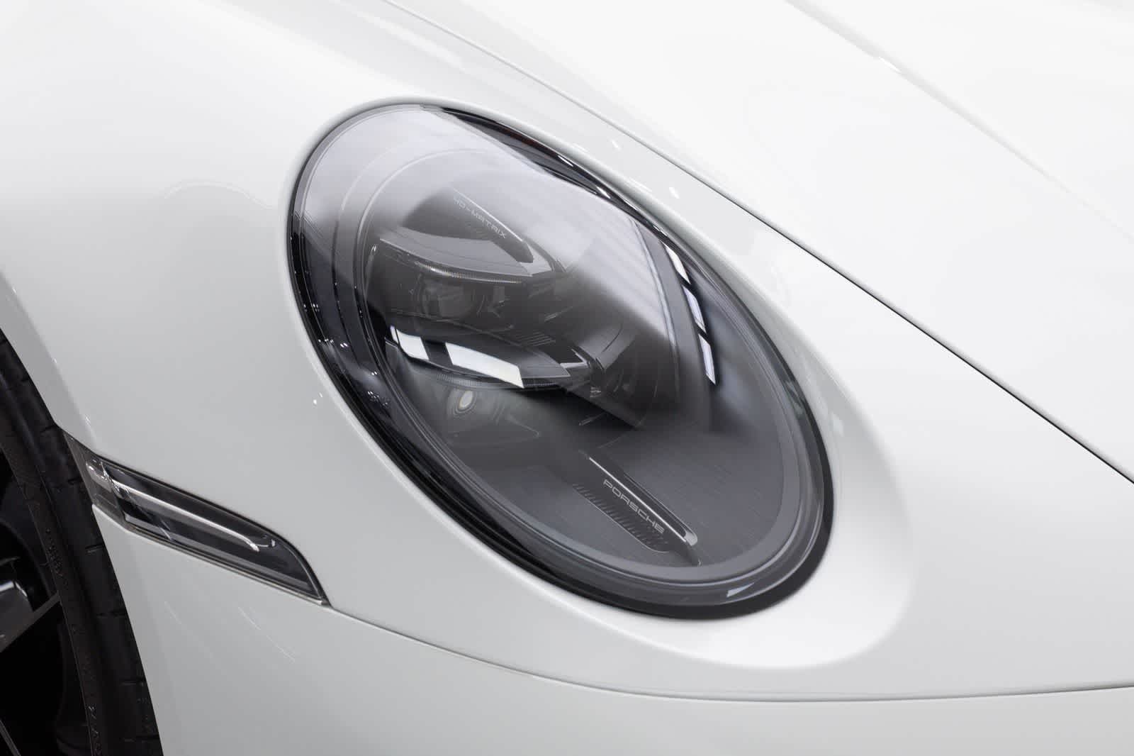 Porsche 911 Carrera 4 GTS de 2025