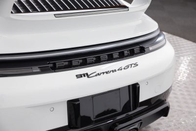 Porsche 911 Carrera 4 GTS de 2025