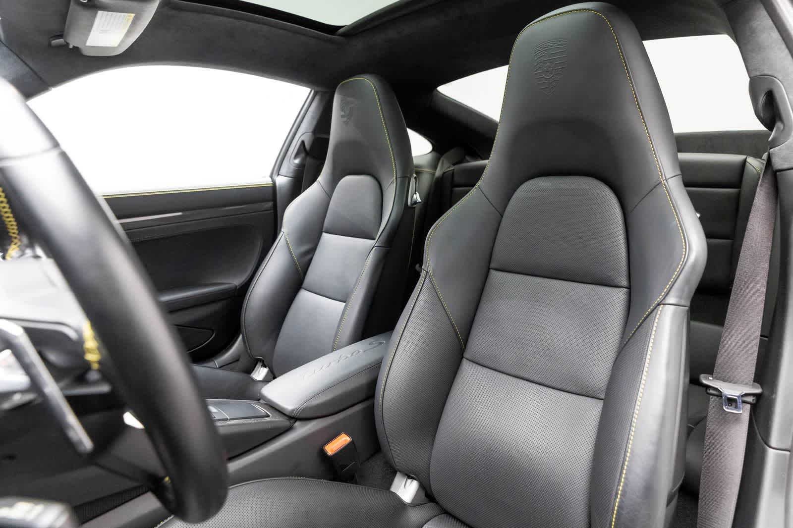 Porsche 911 Turbo S 2019