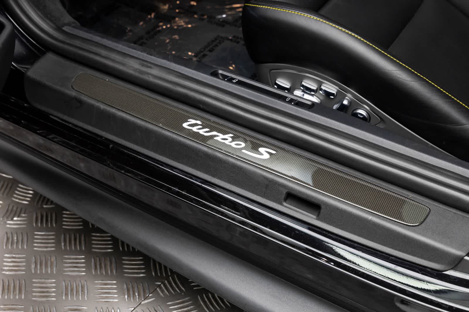 Porsche 911 Turbo S 2019