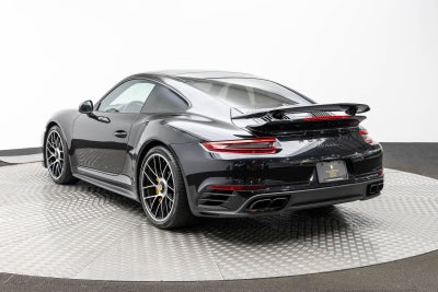 Porsche 911 Turbo S 2019