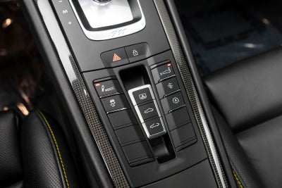 Porsche 911 Turbo S 2019