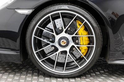 Porsche 911 Turbo S 2019