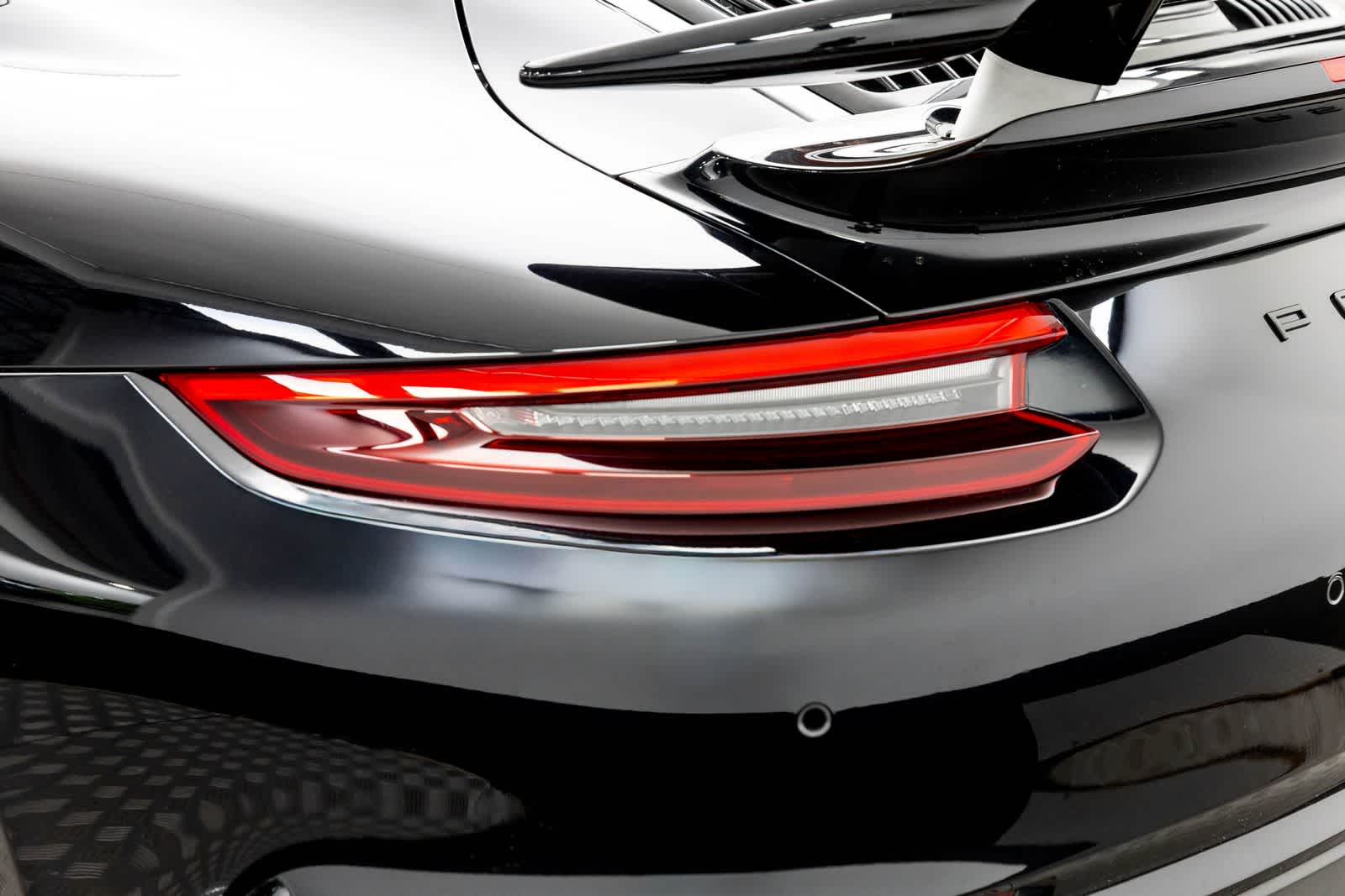 Porsche 911 Turbo S 2019