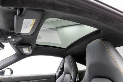 Porsche 911 Turbo S 2019