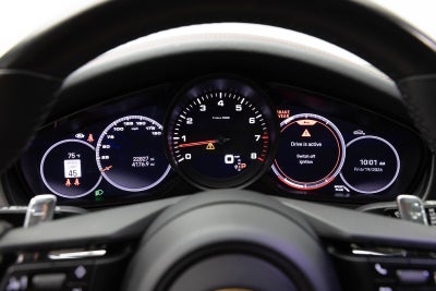 Porsche Panamera 4 2023
