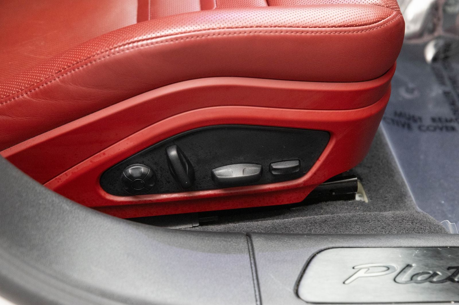 Porsche Panamera 4 2023