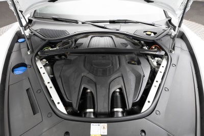 Porsche Panamera 4 2023