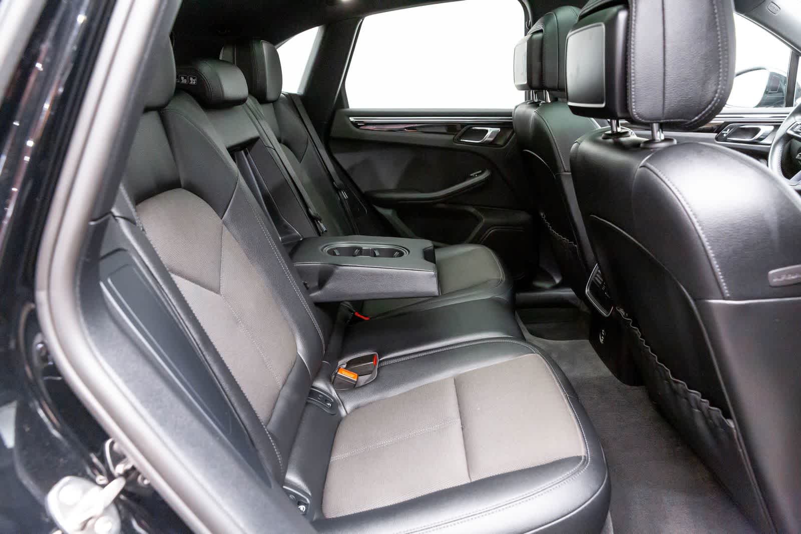 Porsche Macan AWD 2022