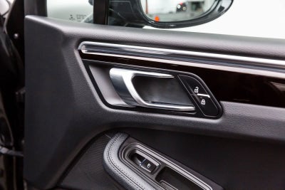 Porsche Macan AWD 2022