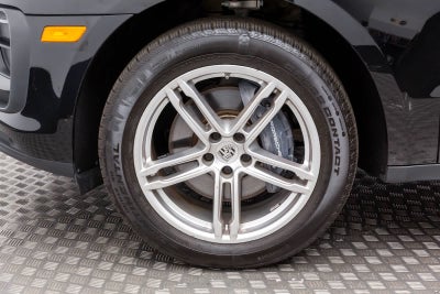 Porsche Macan AWD 2022