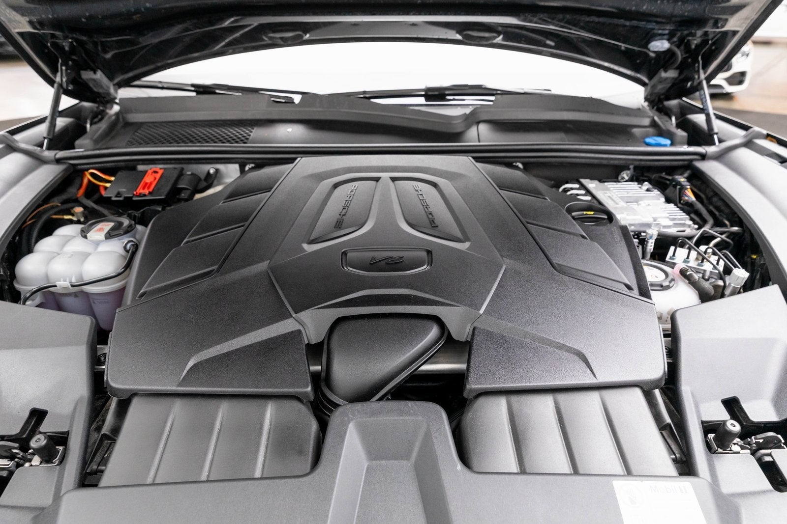 Porsche Cayenne S E-Hybrid 2024