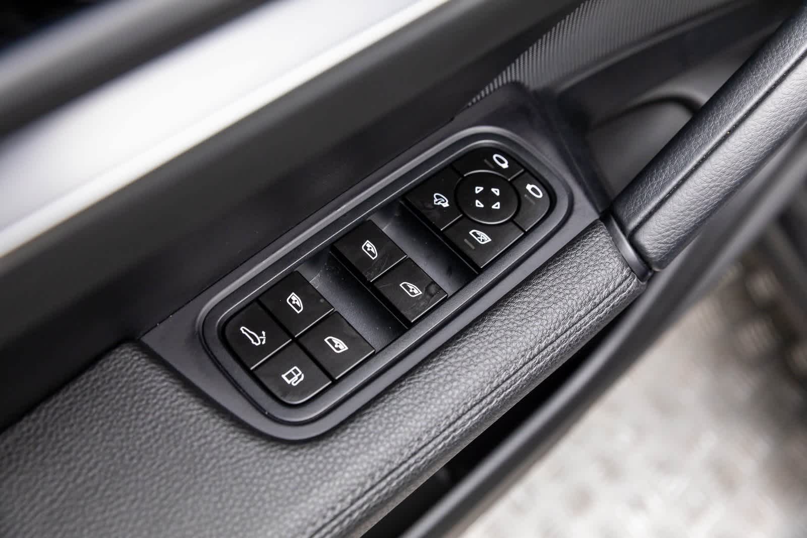 Porsche Cayenne S E-Hybrid 2024