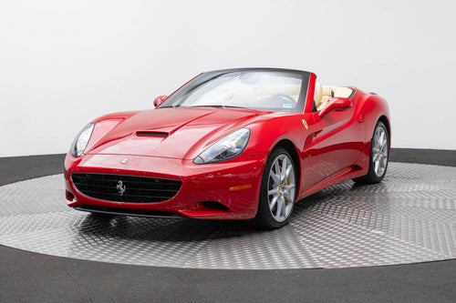 Ferrari California de 2 puertas descapotable de 2010
