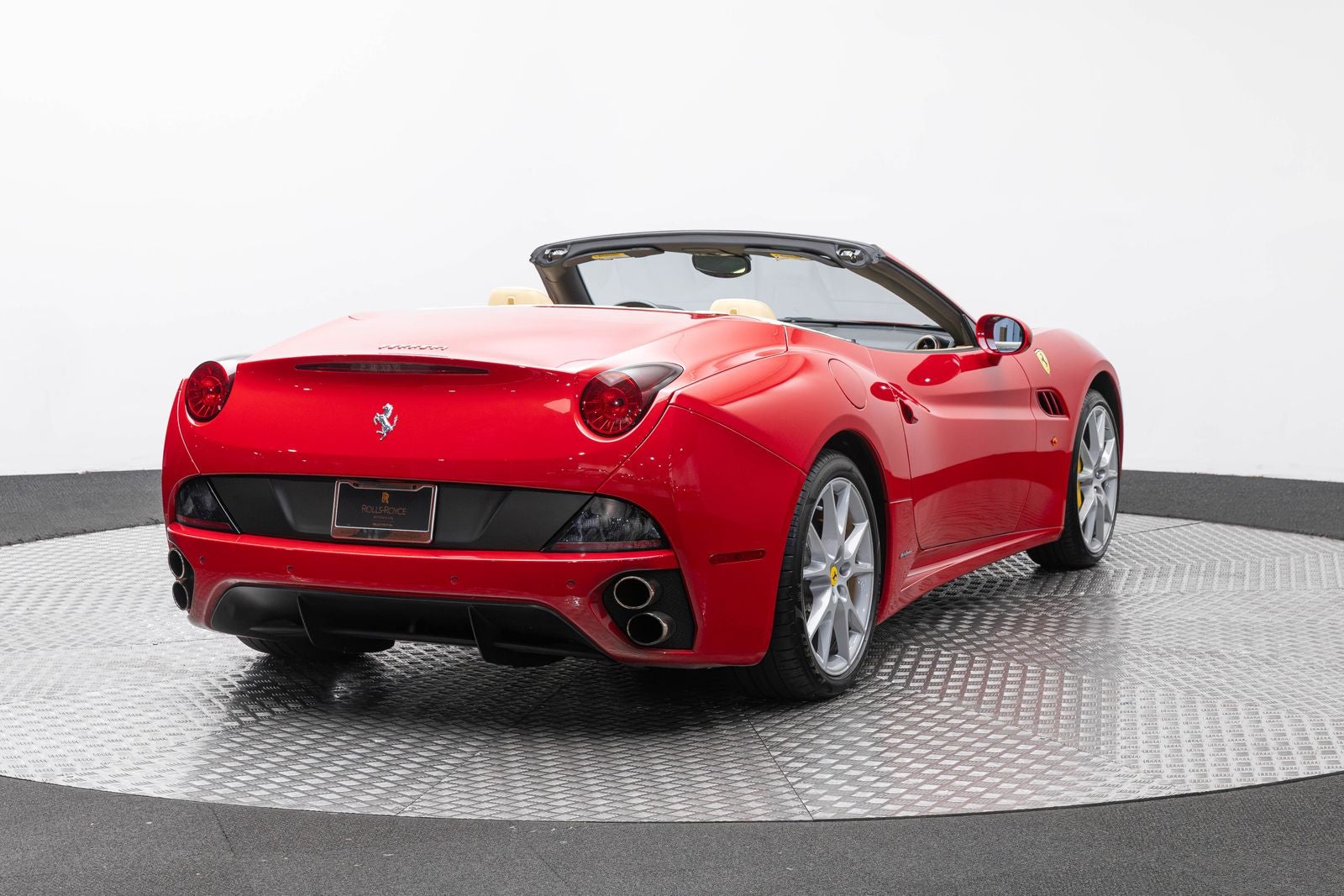 Ferrari California de 2 puertas descapotable de 2010