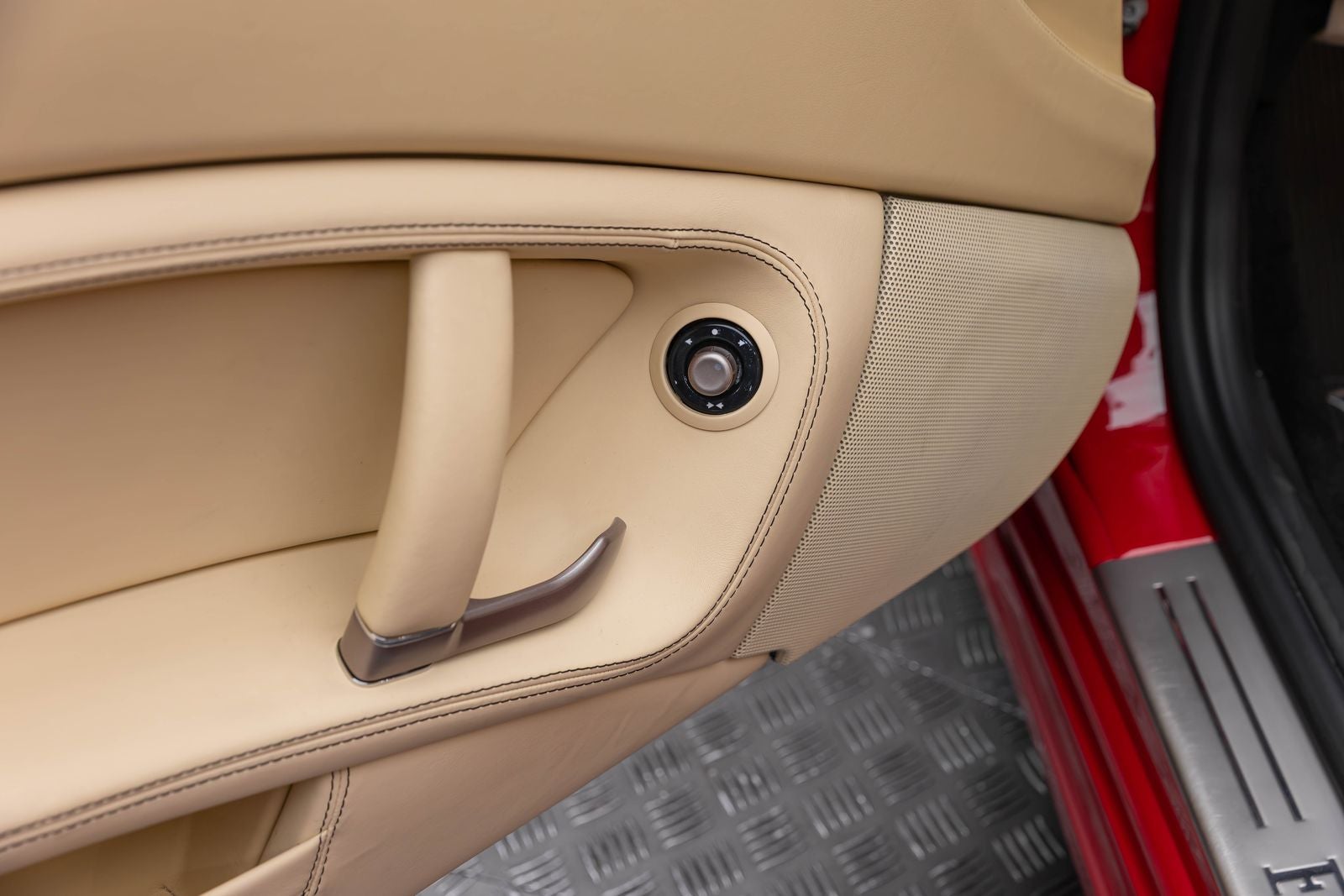 Ferrari California de 2 puertas descapotable de 2010