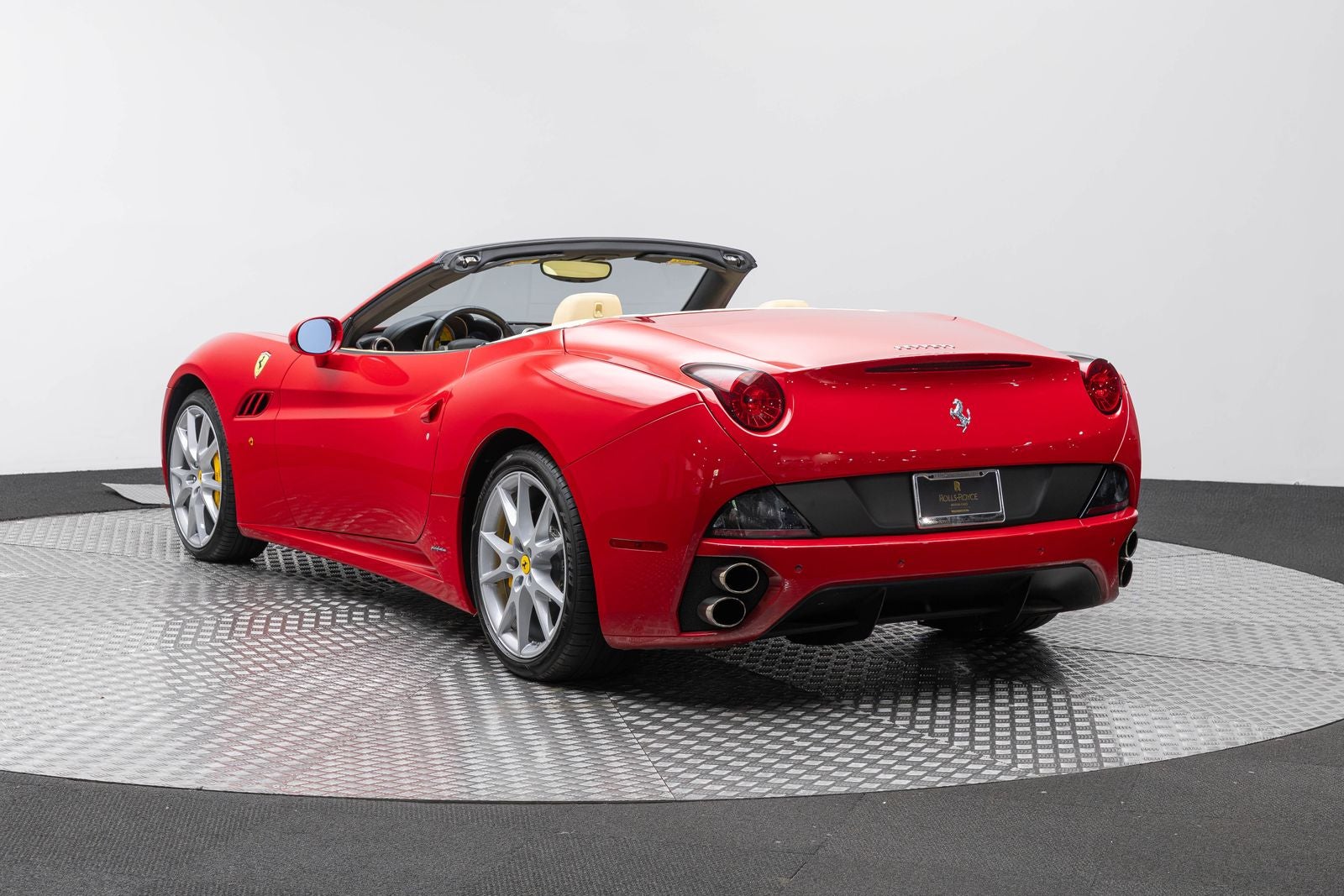 Ferrari California de 2 puertas descapotable de 2010