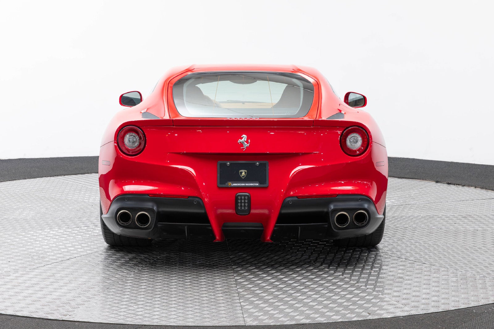Ferrari F12 Berlinetta de 2014