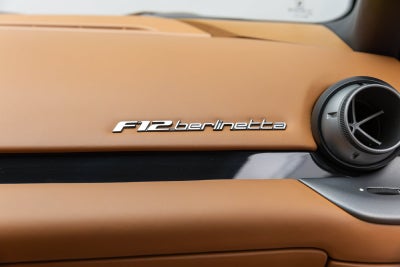 Ferrari F12 Berlinetta de 2014