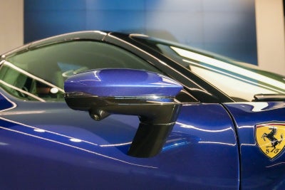 2022 Ferrari SF90 Spider Descapotable