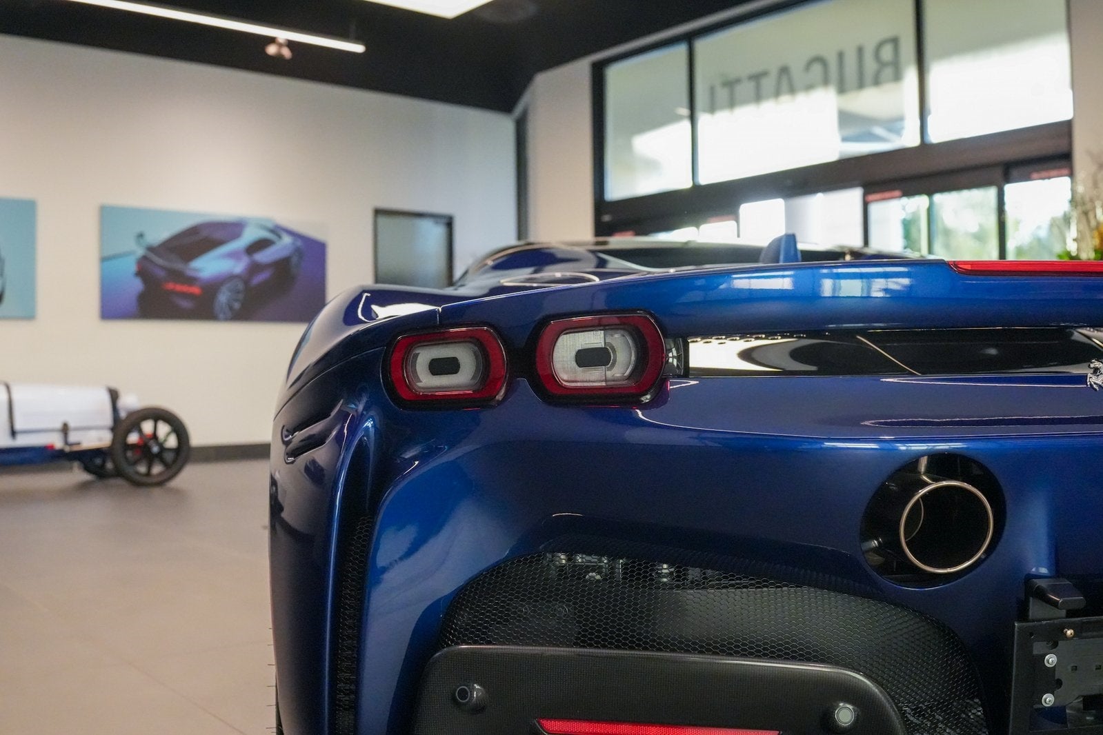 2022 Ferrari SF90 Spider Descapotable