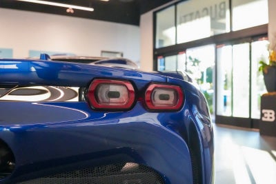 2022 Ferrari SF90 Spider Descapotable