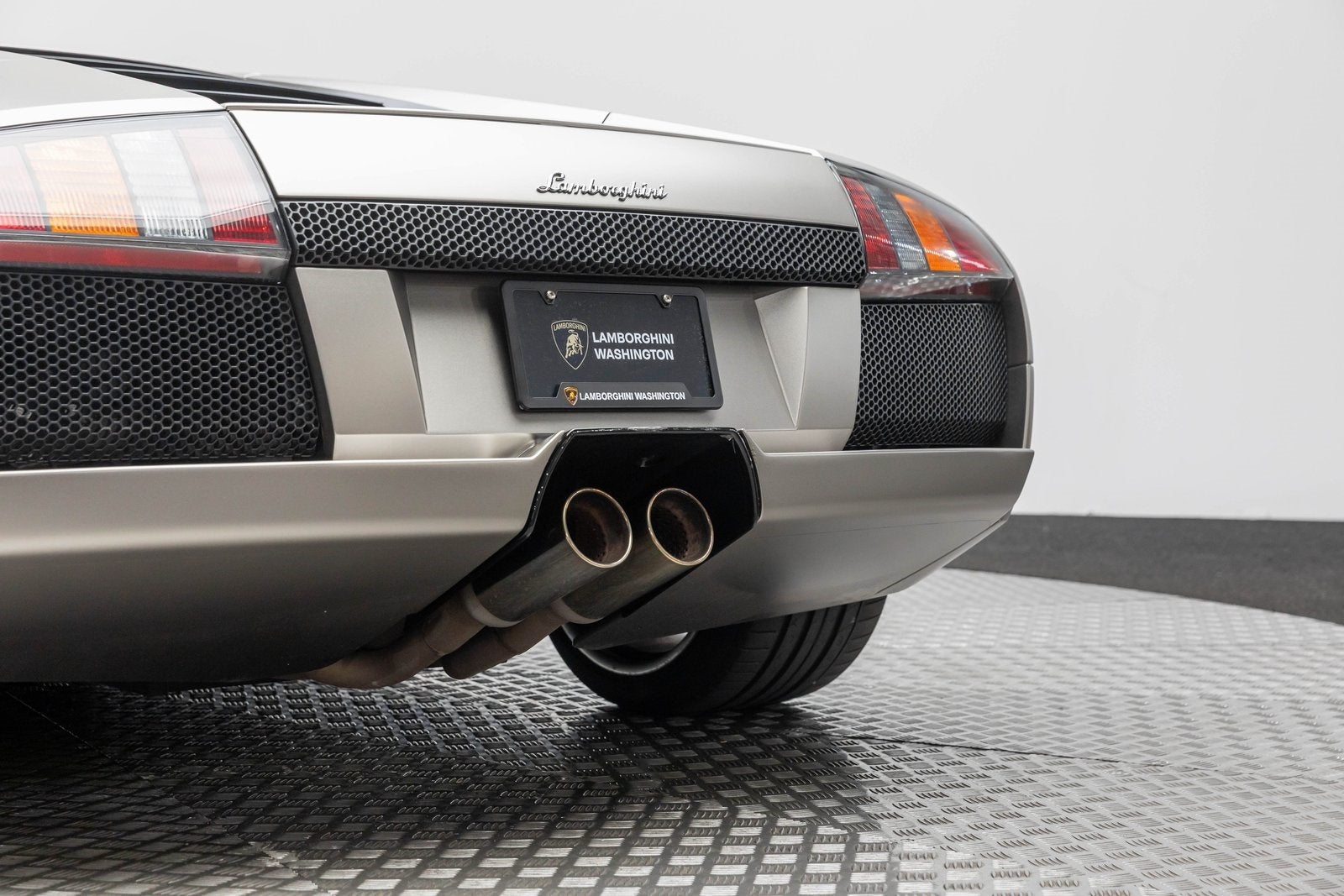 2003 Lamborghini Murcielago 6.2L 2dr Coupe