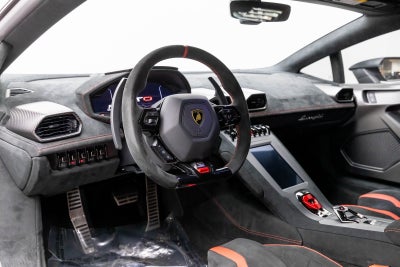 Lamborghini Huracán STO Coupé 2022