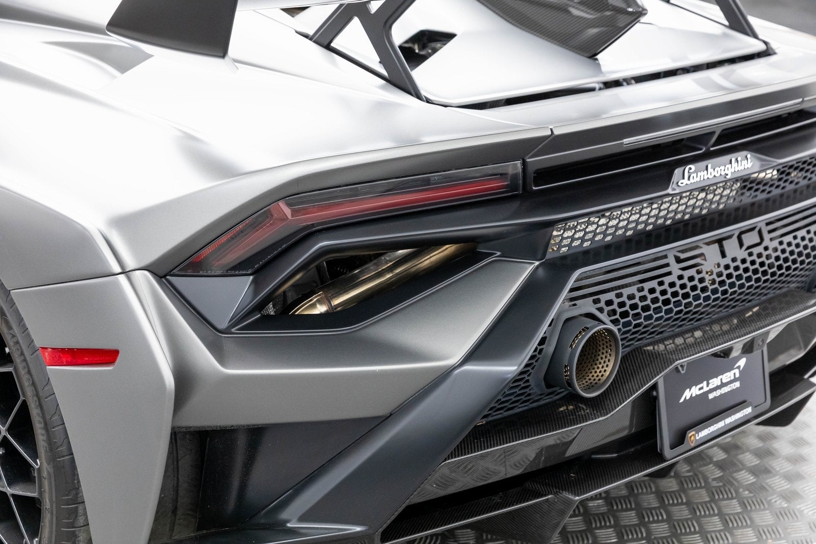 Lamborghini Huracán STO Coupé 2022