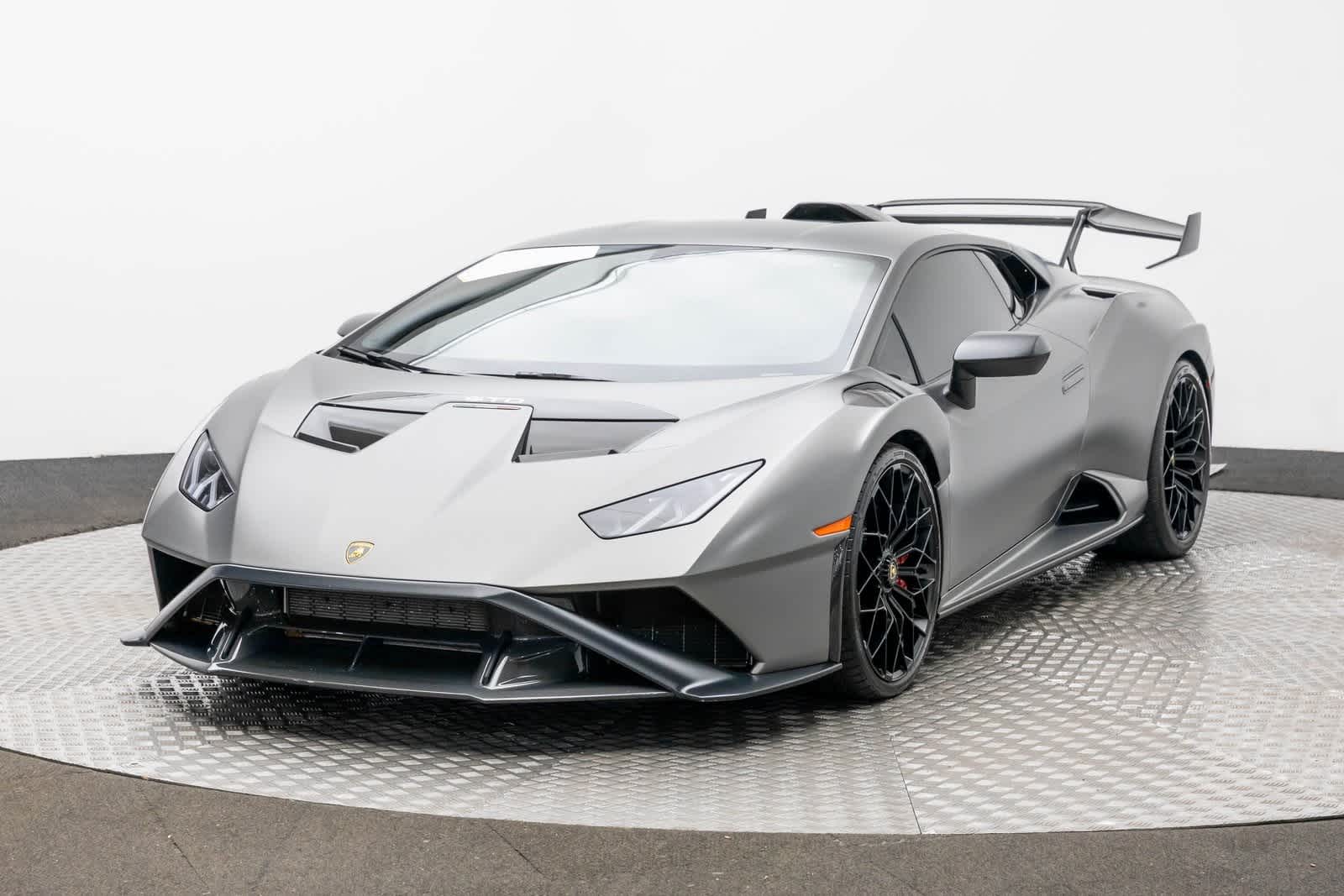 Lamborghini Huracán STO Coupé 2022