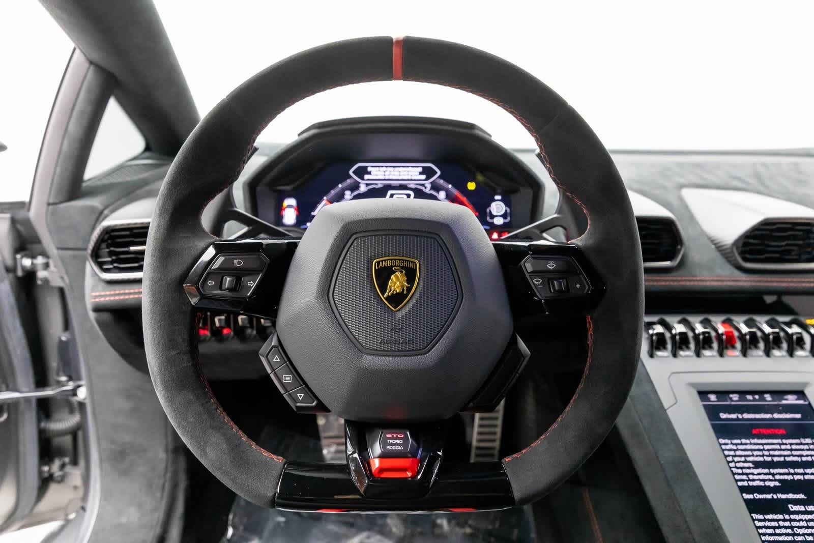 Lamborghini Huracán STO Coupé 2022