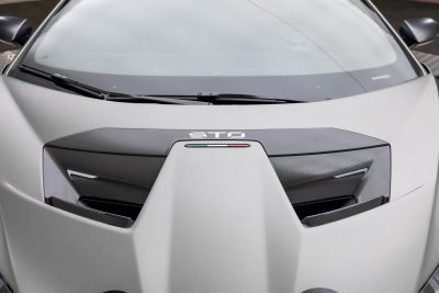 Lamborghini Huracán STO Coupé 2022