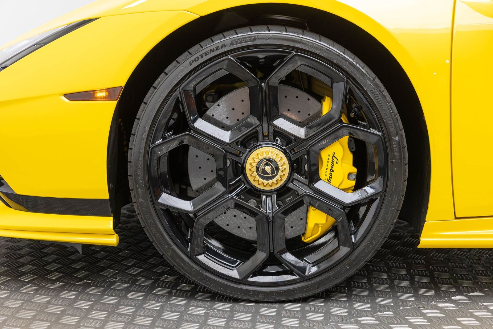 Lamborghini Huracán Tecnica Coupé 2023