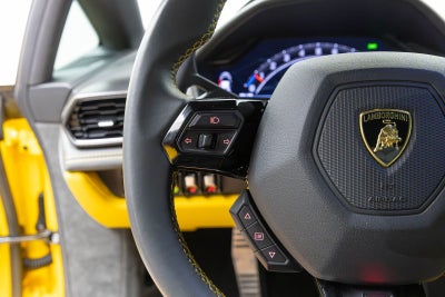 Lamborghini Huracán Tecnica Coupé 2023