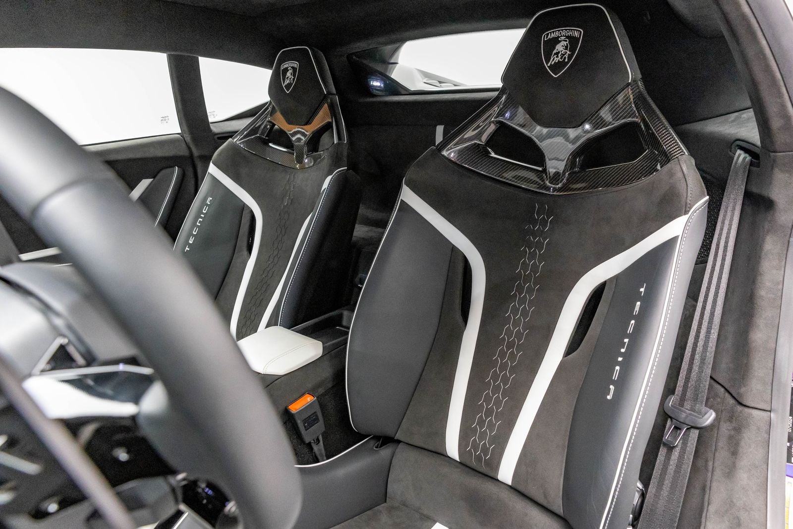 Lamborghini Huracán Tecnica Coupé 2024