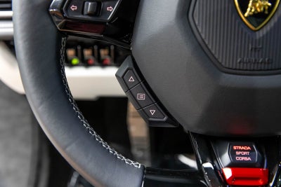 Lamborghini Huracán Tecnica Coupé 2024