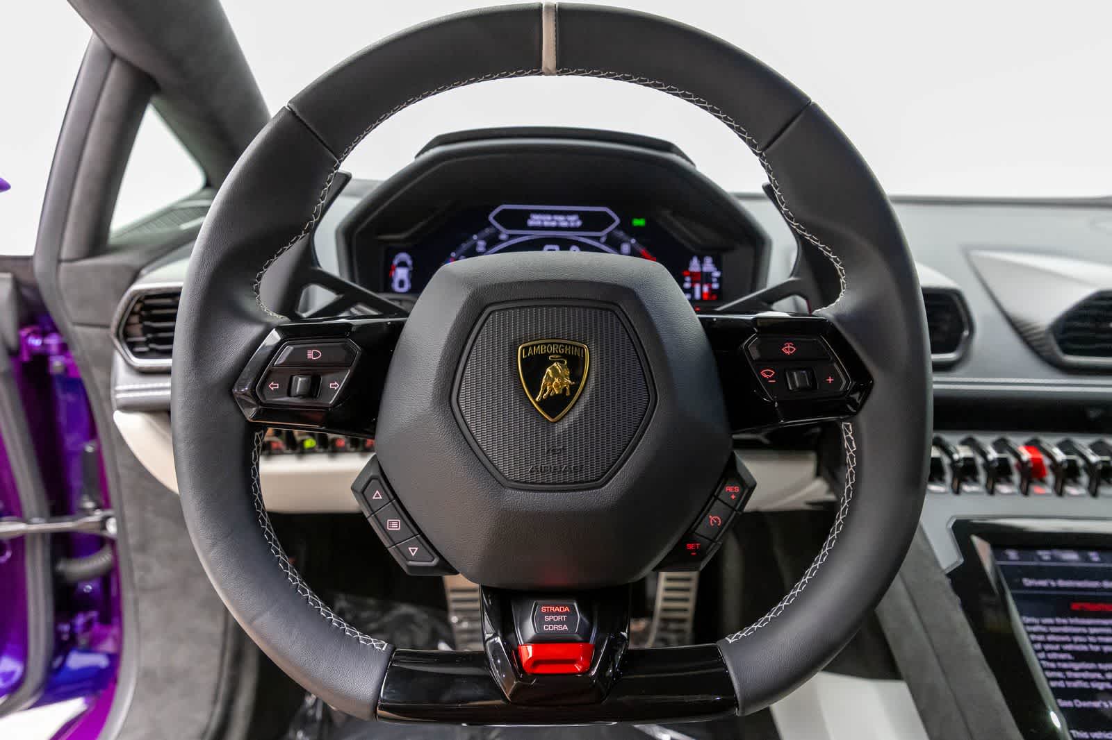 Lamborghini Huracán Tecnica Coupé 2024