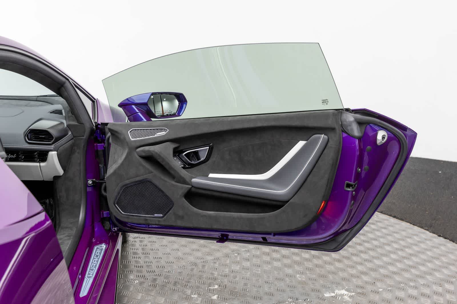 Lamborghini Huracán Tecnica Coupé 2024