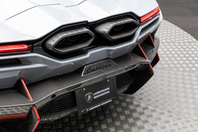 2024 Lamborghini Revuelto Coupé