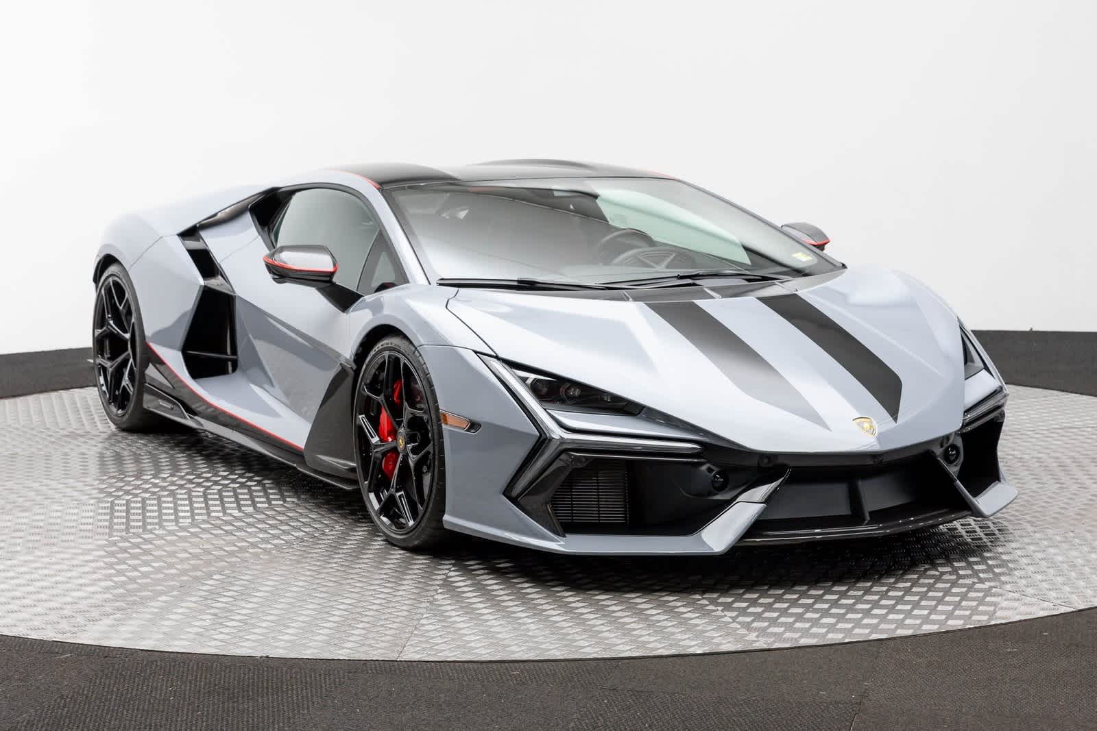 2024 Lamborghini Revuelto Coupé