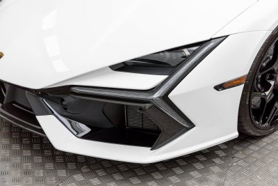 2024 Lamborghini Revuelto Coupé