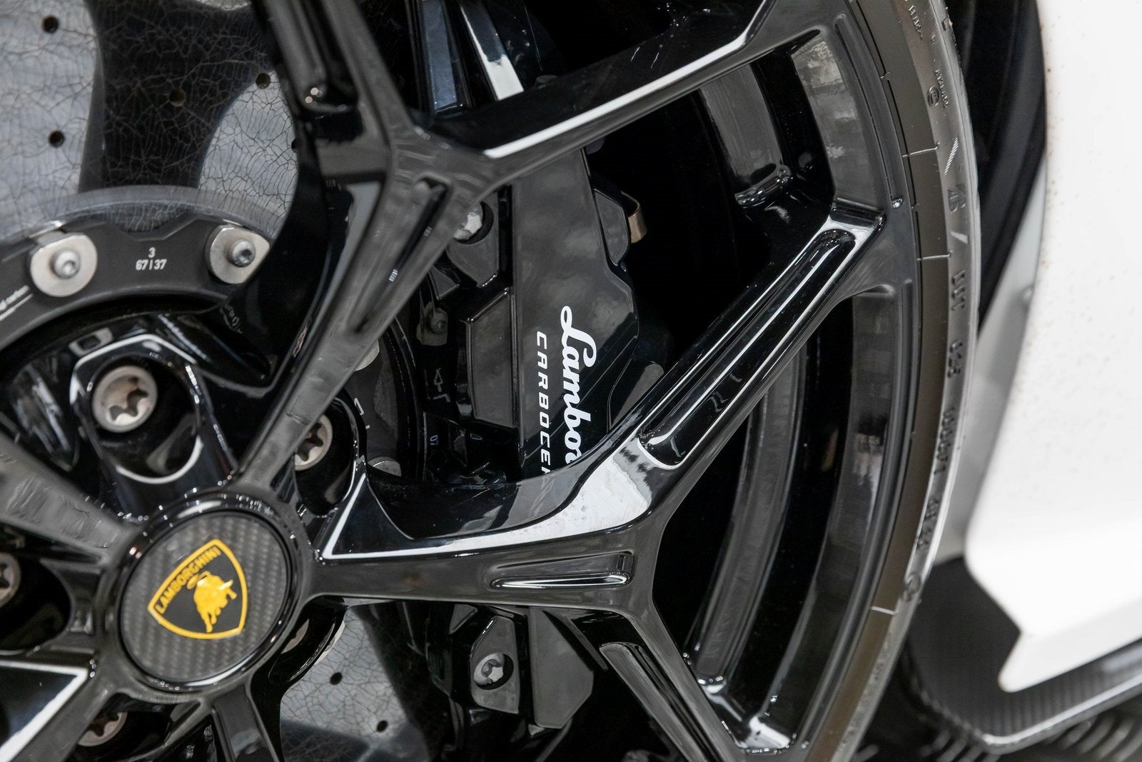 2024 Lamborghini Revuelto Coupé