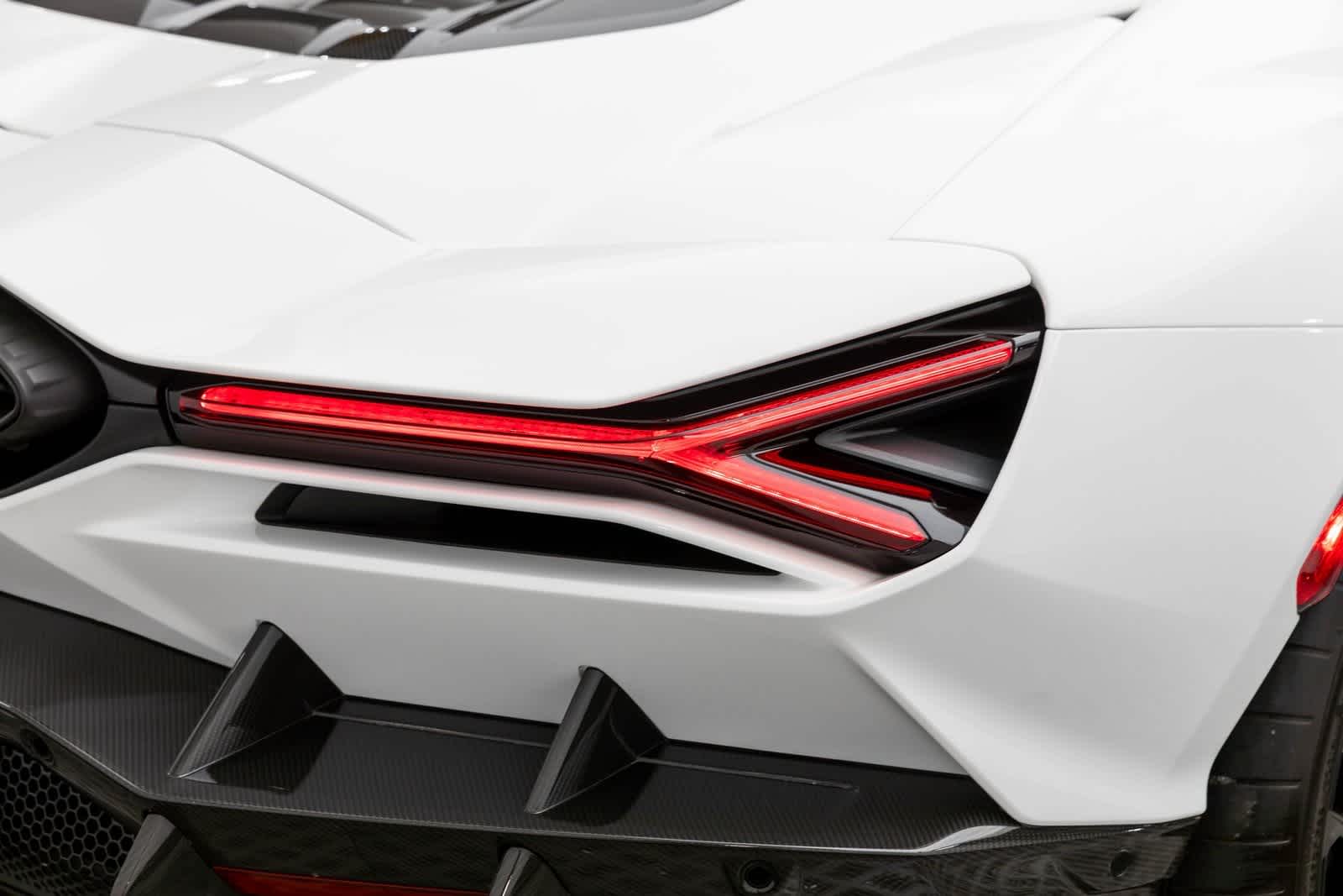 2024 Lamborghini Revuelto Coupé