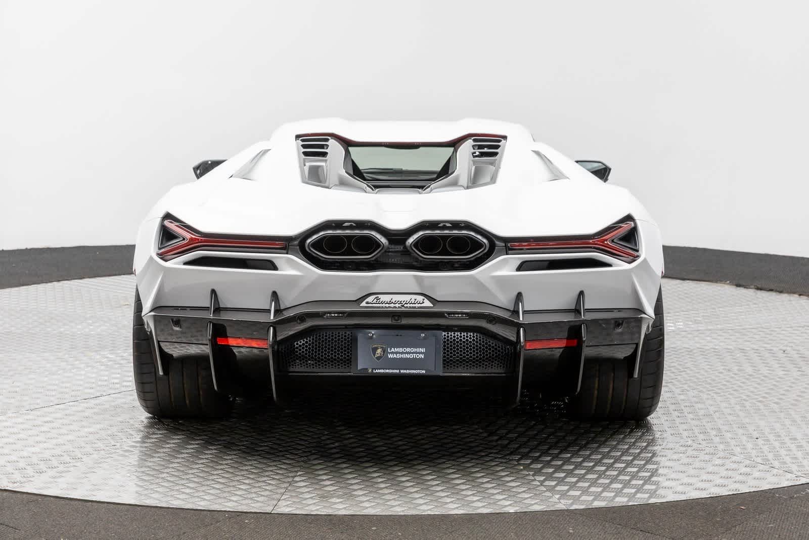 2024 Lamborghini Revuelto Coupé