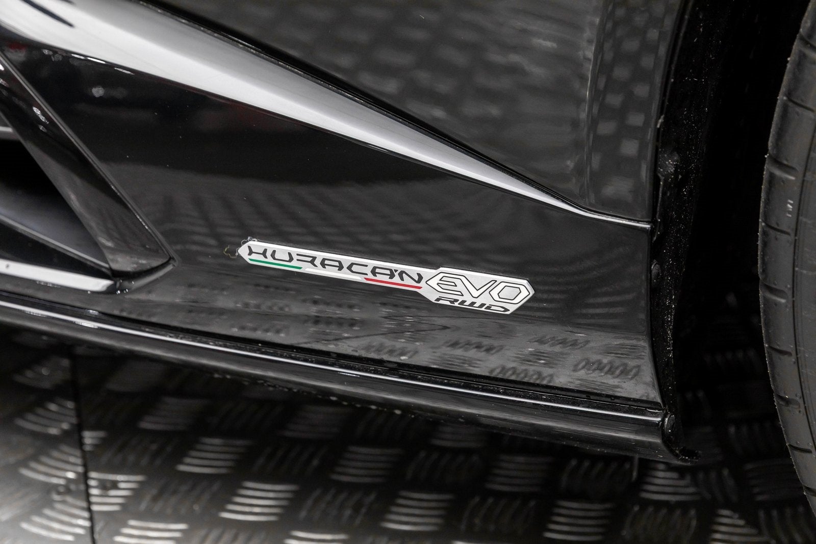 2022 Lamborghini Huracan EVO Coupe RWD