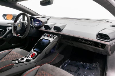 2022 Lamborghini Huracan EVO Coupe RWD