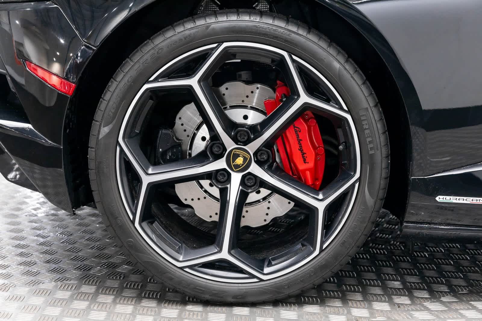 2022 Lamborghini Huracan EVO Coupe RWD