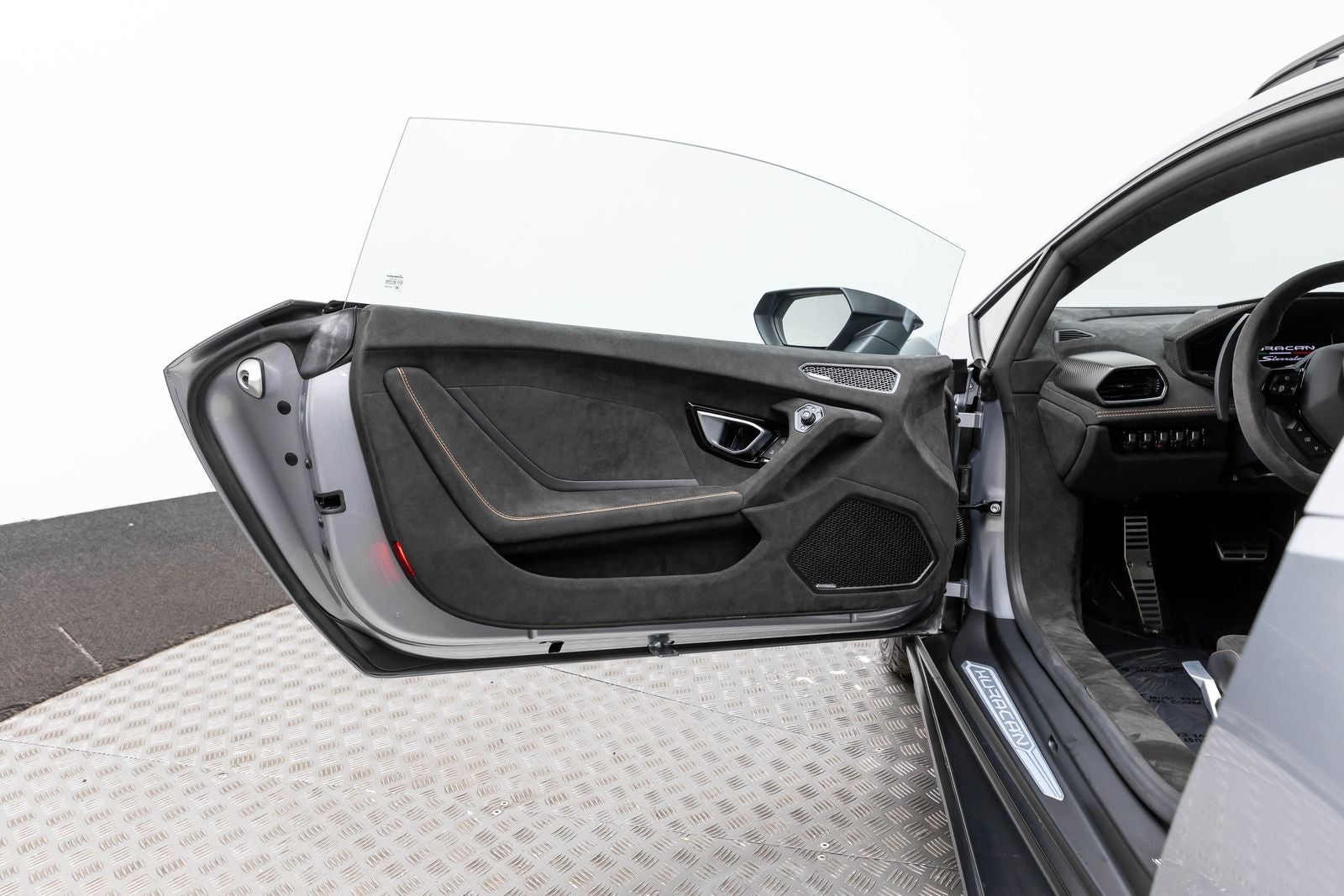 Lamborghini Huracán Sterrato Coupé 2024