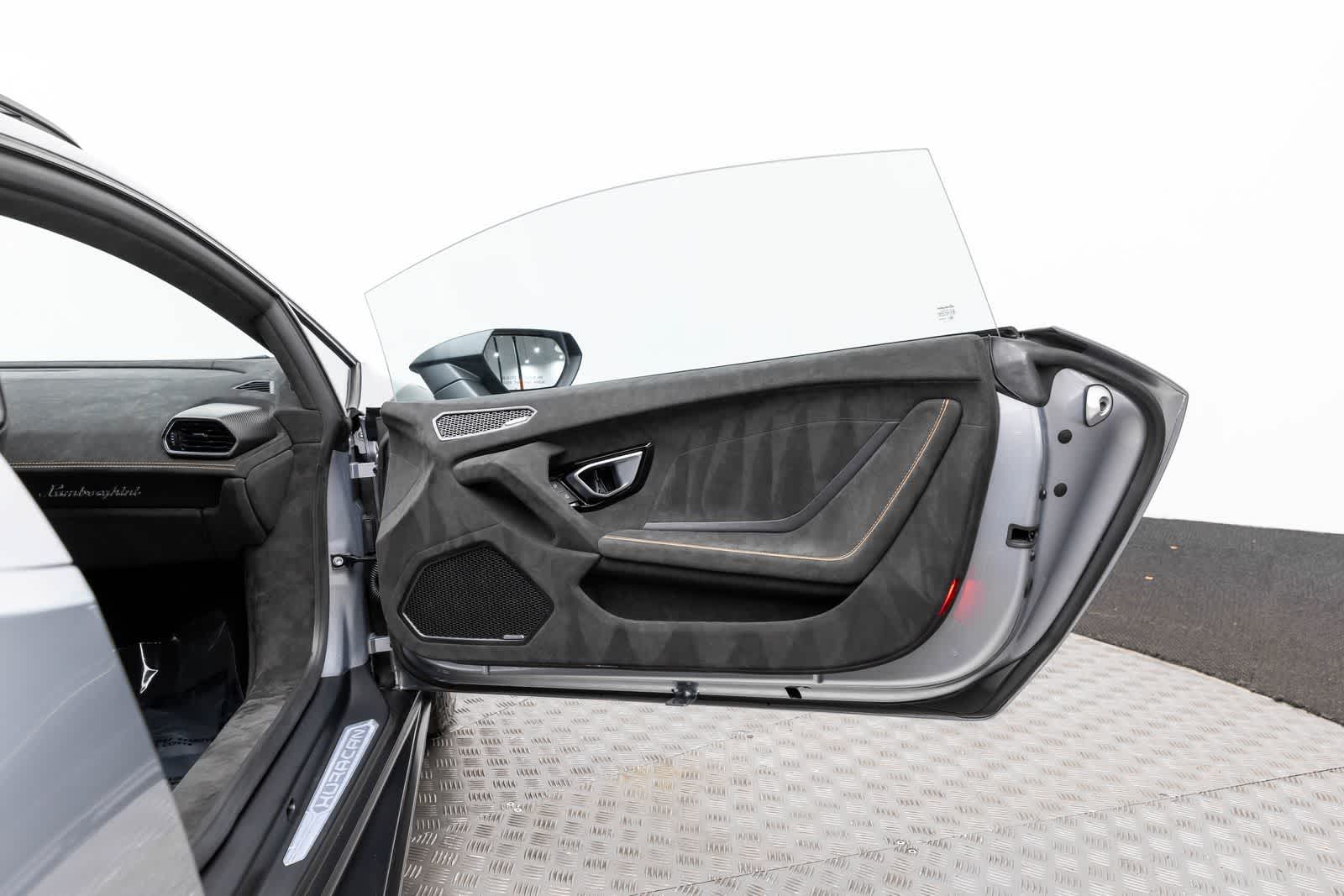 Lamborghini Huracán Sterrato Coupé 2024